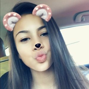 Meet your Posher, Angie